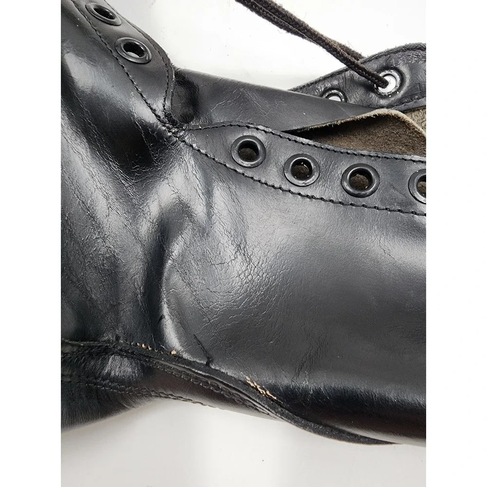 Unbranded vintage military